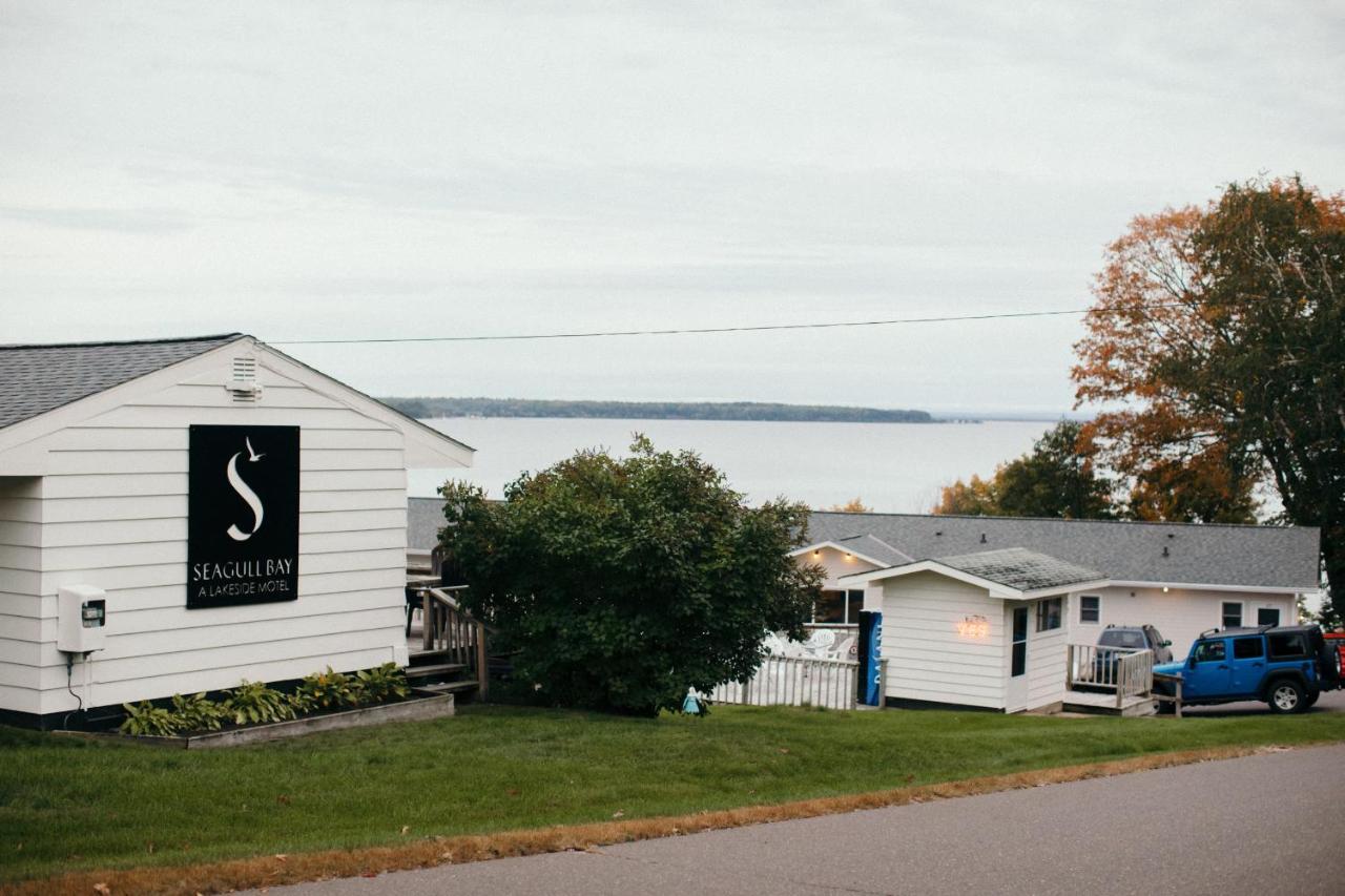 Seagull Bay Motel Bayfield Extérieur photo