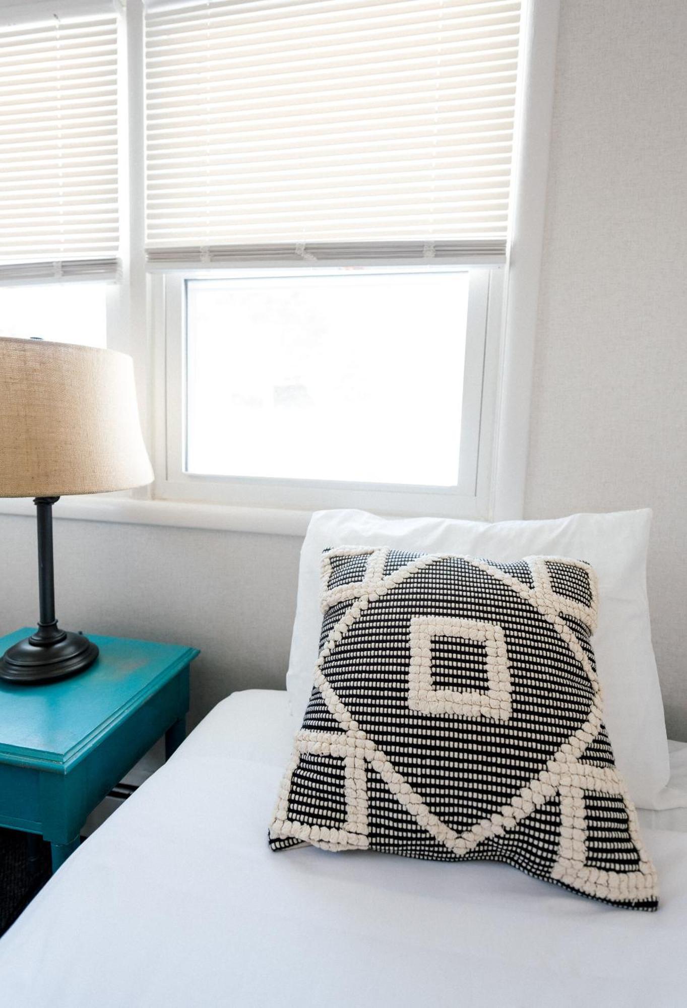 Seagull Bay Motel Bayfield Chambre photo